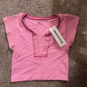 URBAN OUTFITTERS GO FOR GOLD TOP